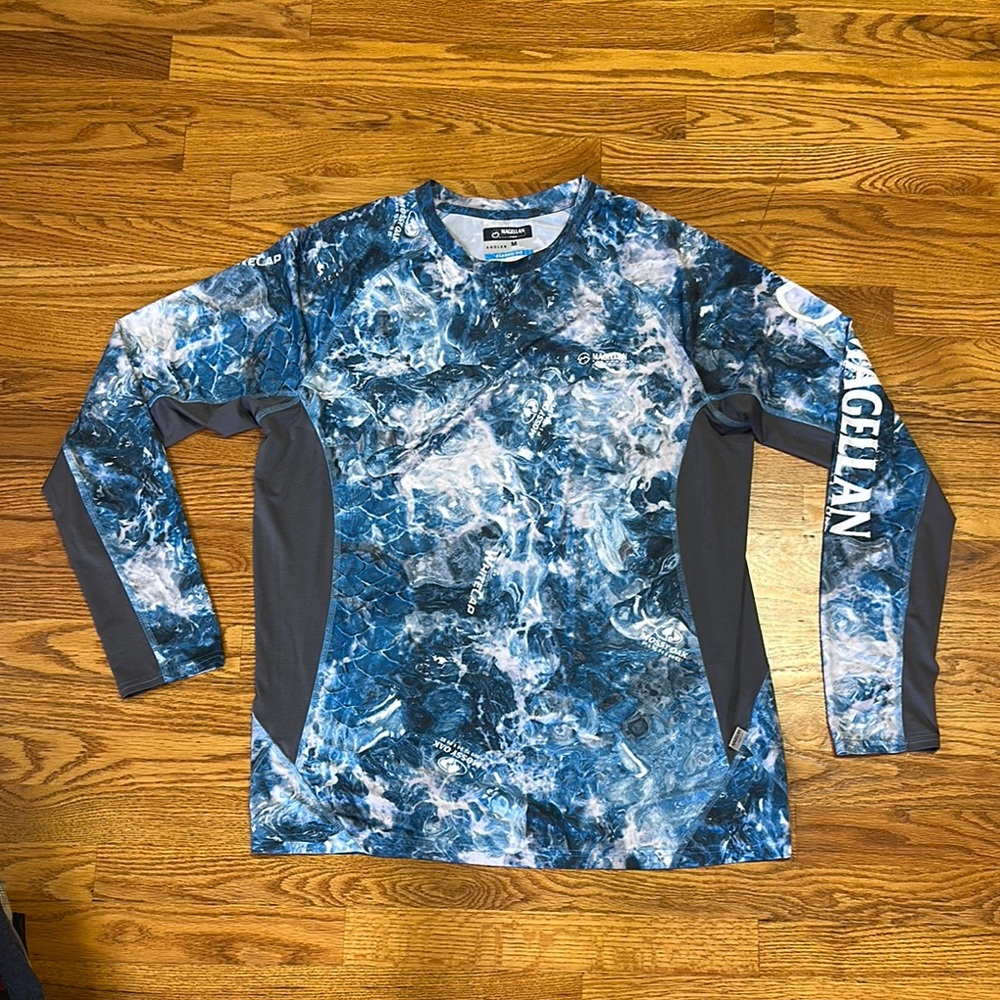 Magellan Outdoors Blue and Gray Men's Shirt